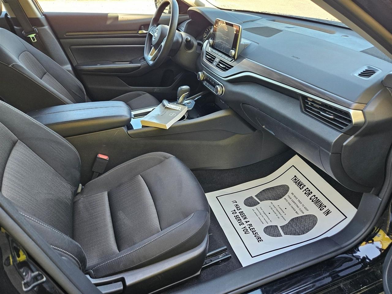 Nissan Altima 2.5 SV Sedan 2024