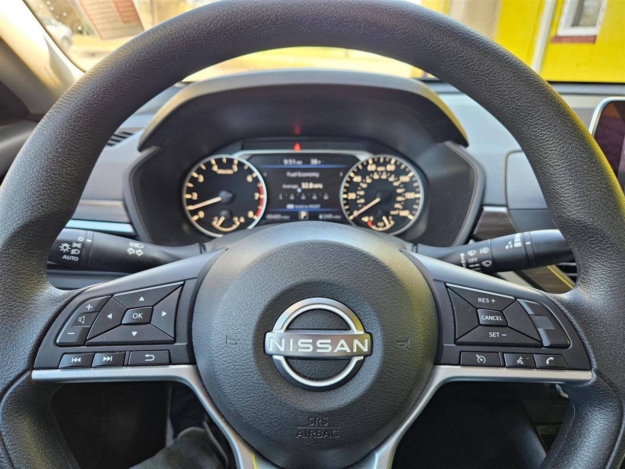 Nissan Altima 2.5 SV Sedan 2024