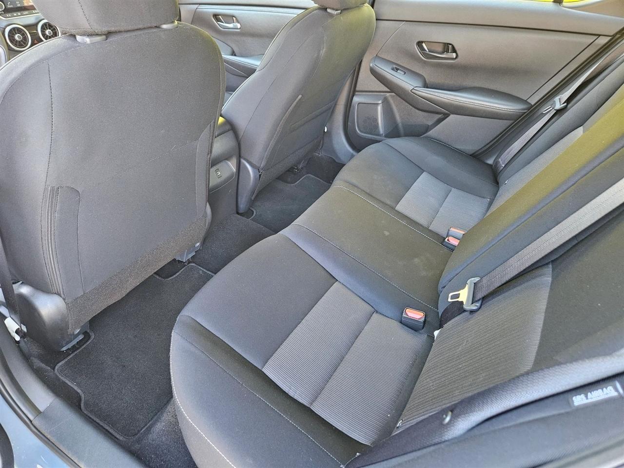 Nissan Sentra SV CVT 2025