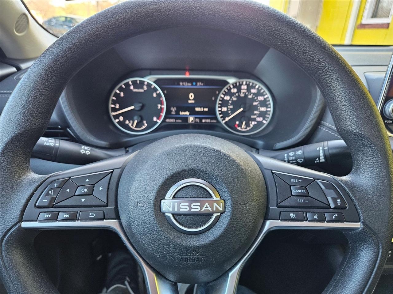 Nissan Sentra SV CVT 2025