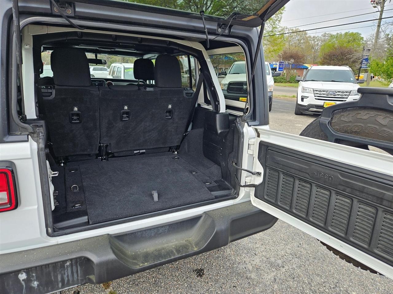 Jeep Wrangler Unlimited Sport S 4x4 2018