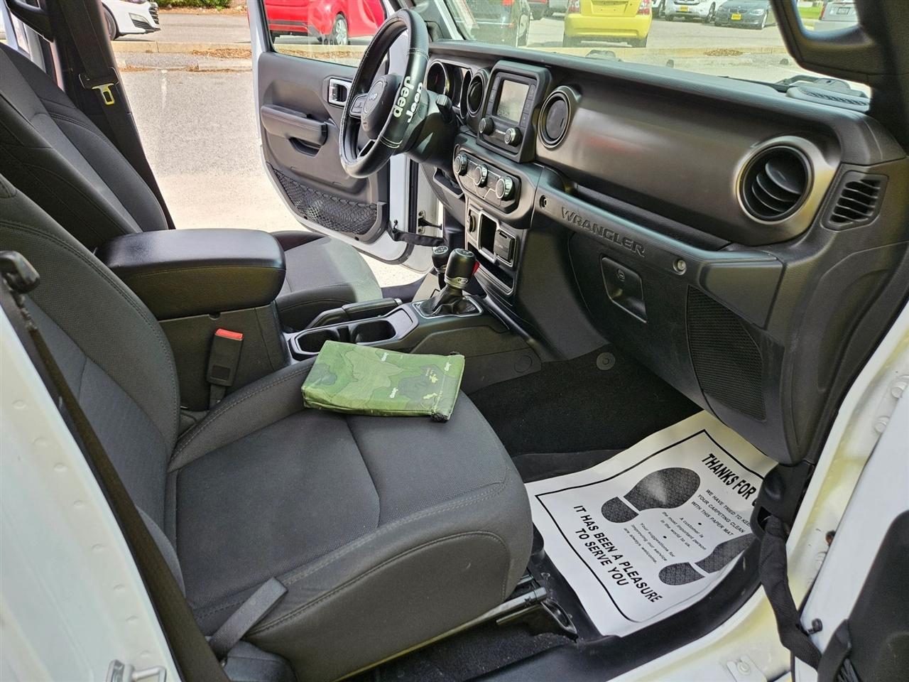 Jeep Wrangler Unlimited Sport 4x4 2019