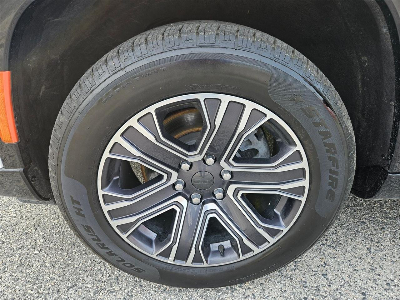 Jeep Wagoneer Series II 4x2 2024