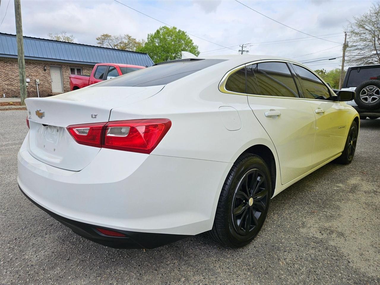 Chevrolet Malibu 4dr Sdn 1LT 2023