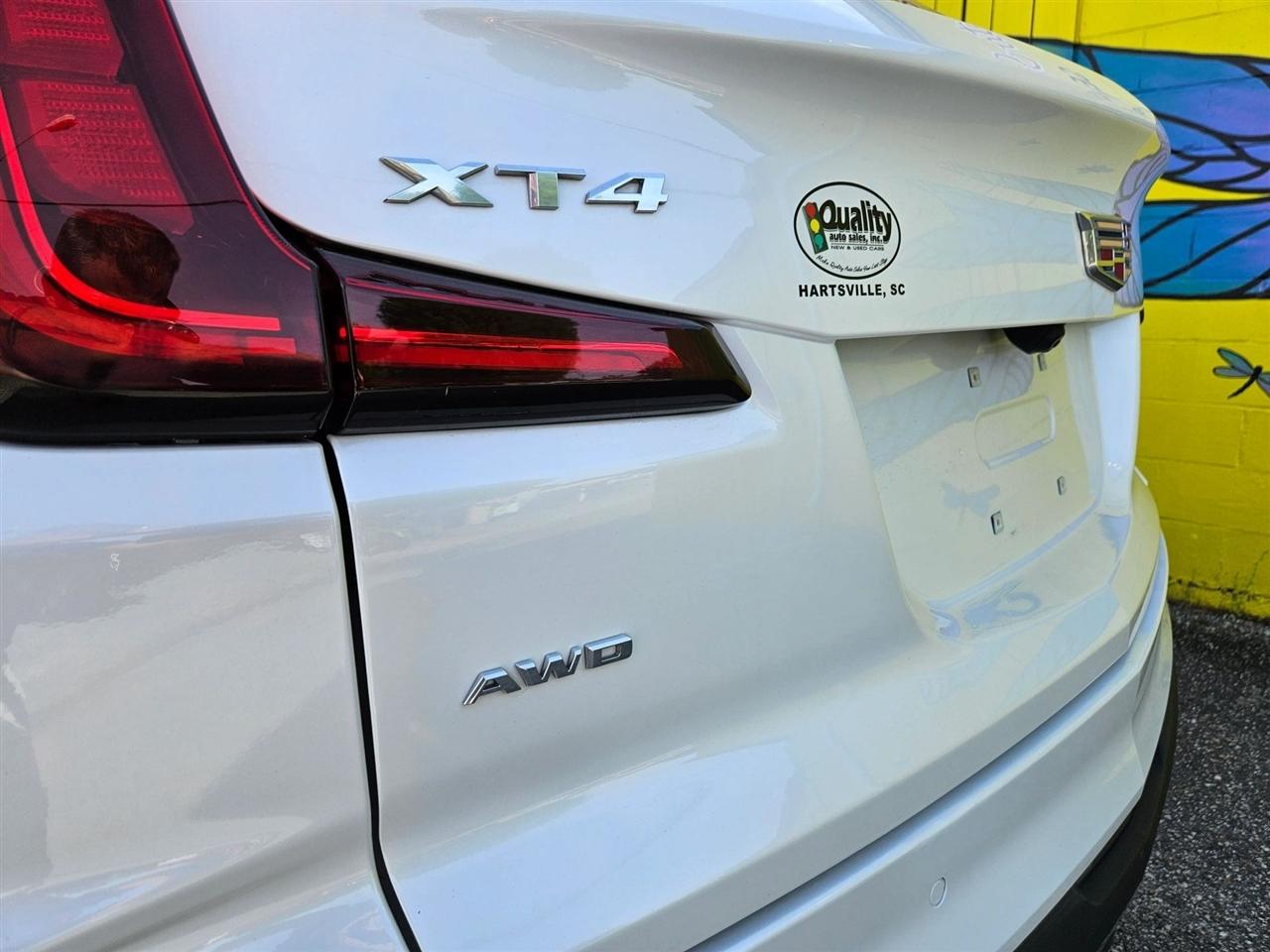 Cadillac XT4 AWD 4dr Premium Luxury 2024