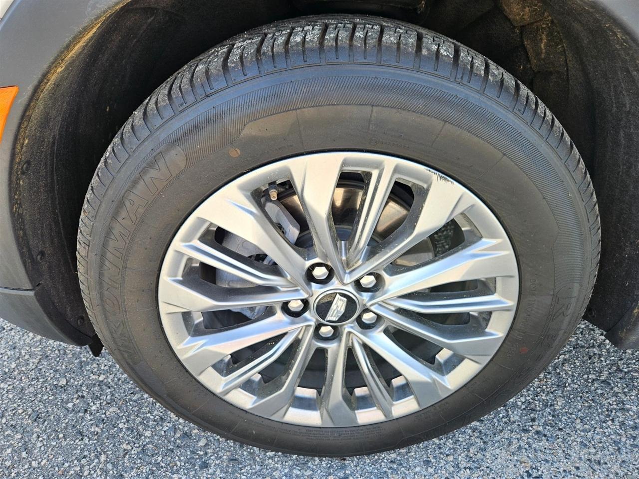 Cadillac XT4 AWD 4dr Premium Luxury 2024