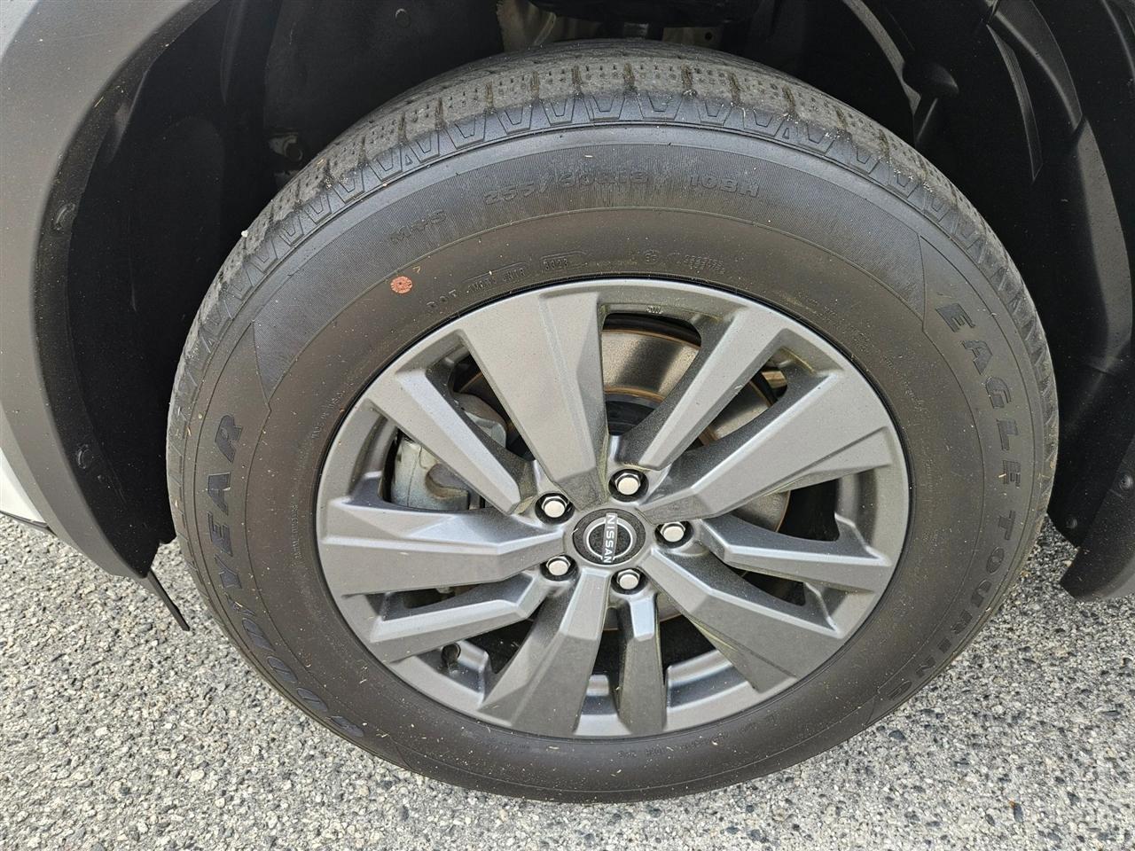 Nissan Pathfinder SV 2WD 2023