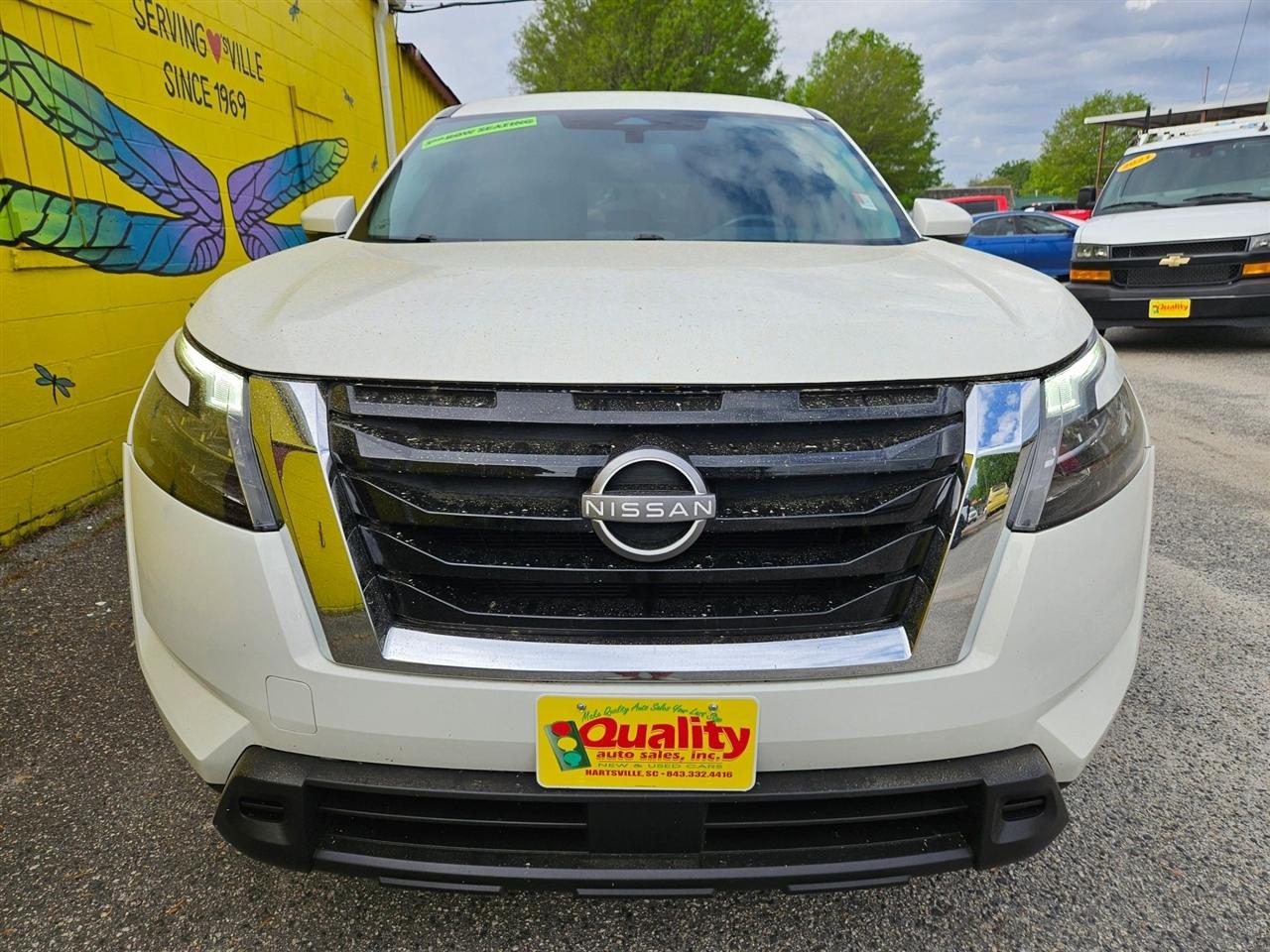 Nissan Pathfinder SV 2WD 2023