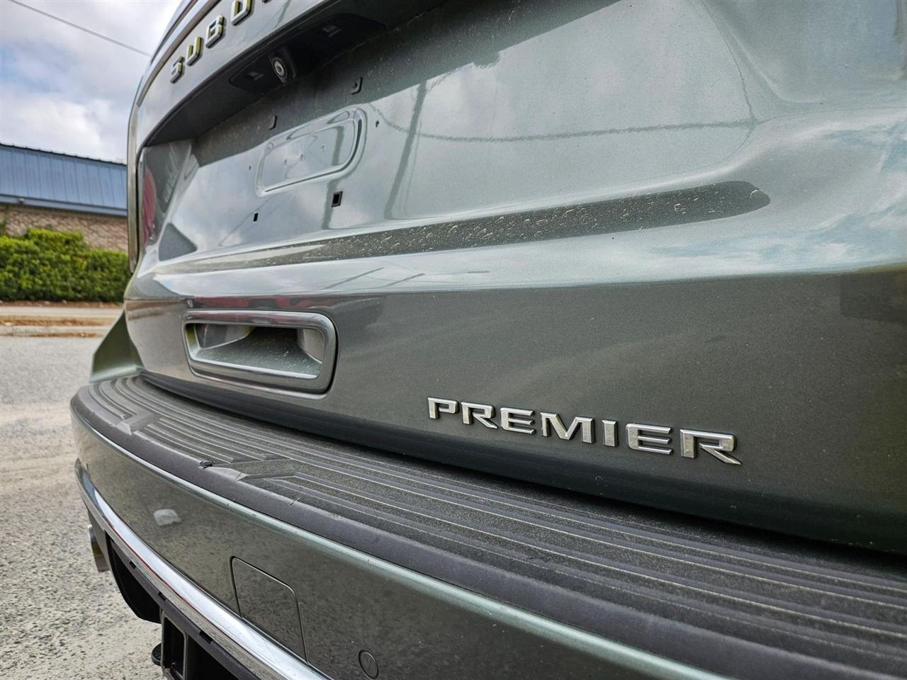 Chevrolet Suburban 2WD 4dr Premier 2023