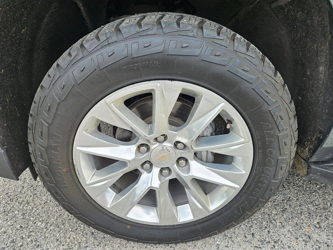 Chevrolet Suburban 2WD 4dr Premier 2023