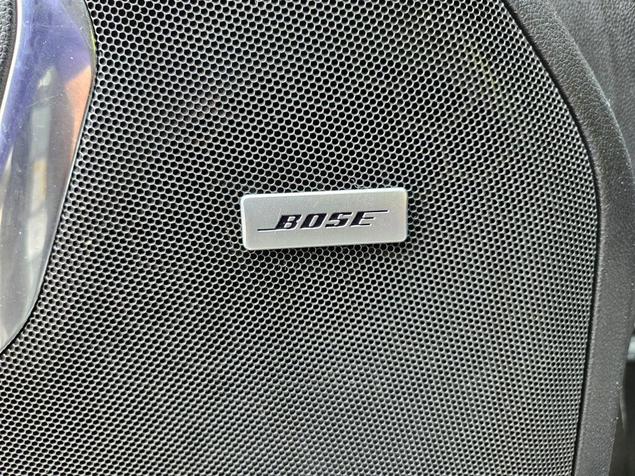 Chevrolet Suburban 2WD 4dr Premier 2023