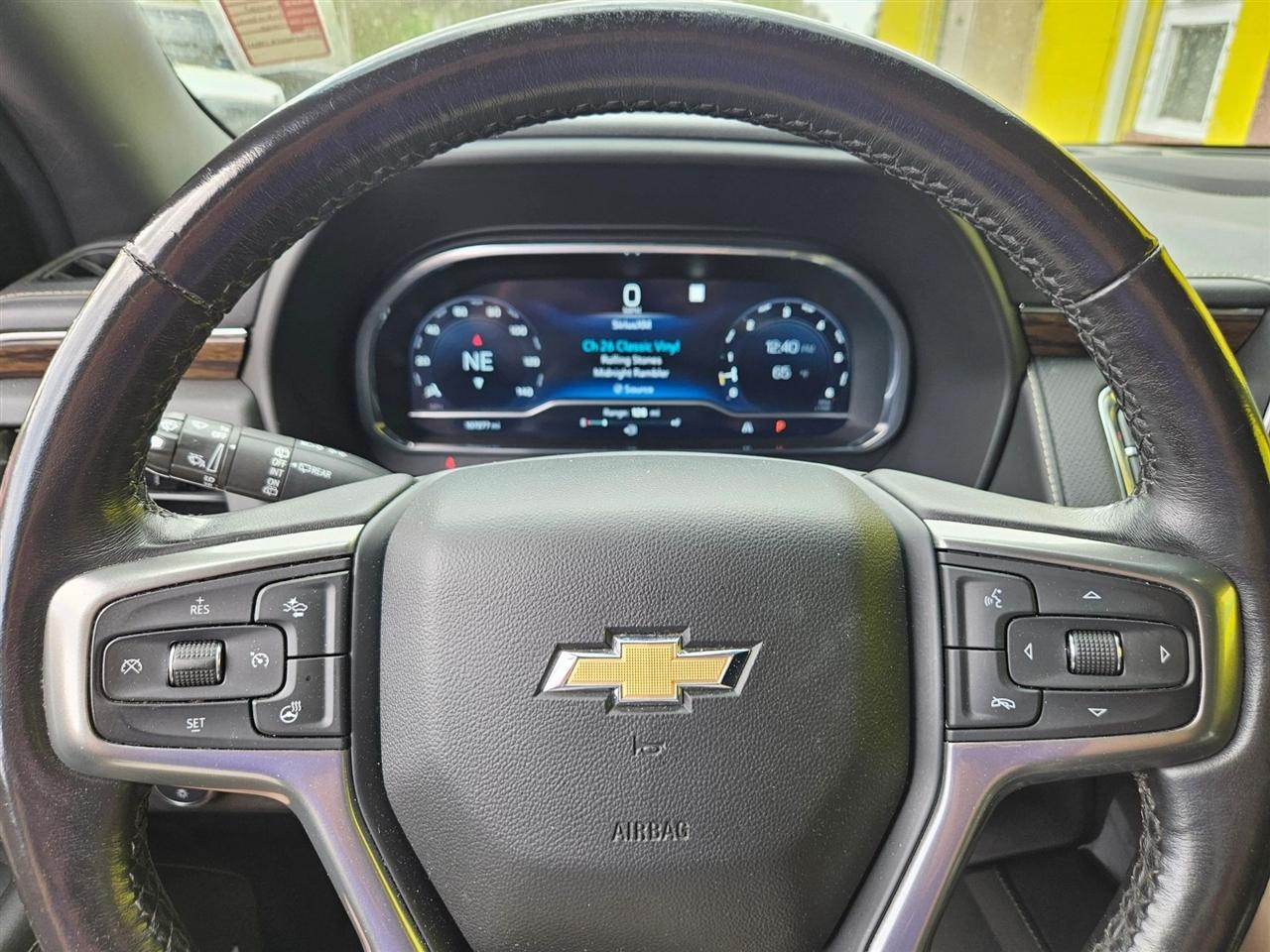 Chevrolet Suburban 2WD 4dr Premier 2023