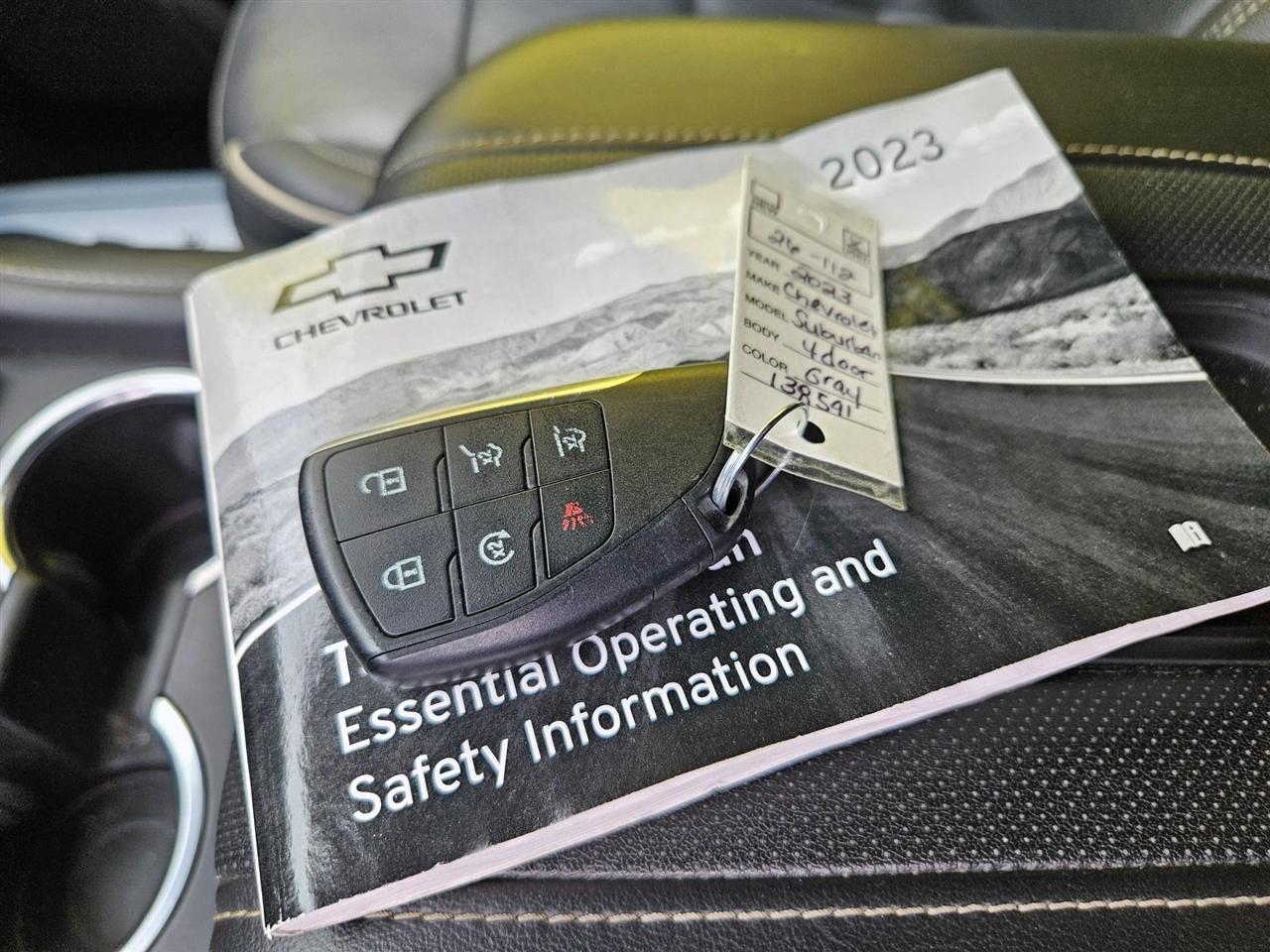 Chevrolet Suburban 2WD 4dr Premier 2023