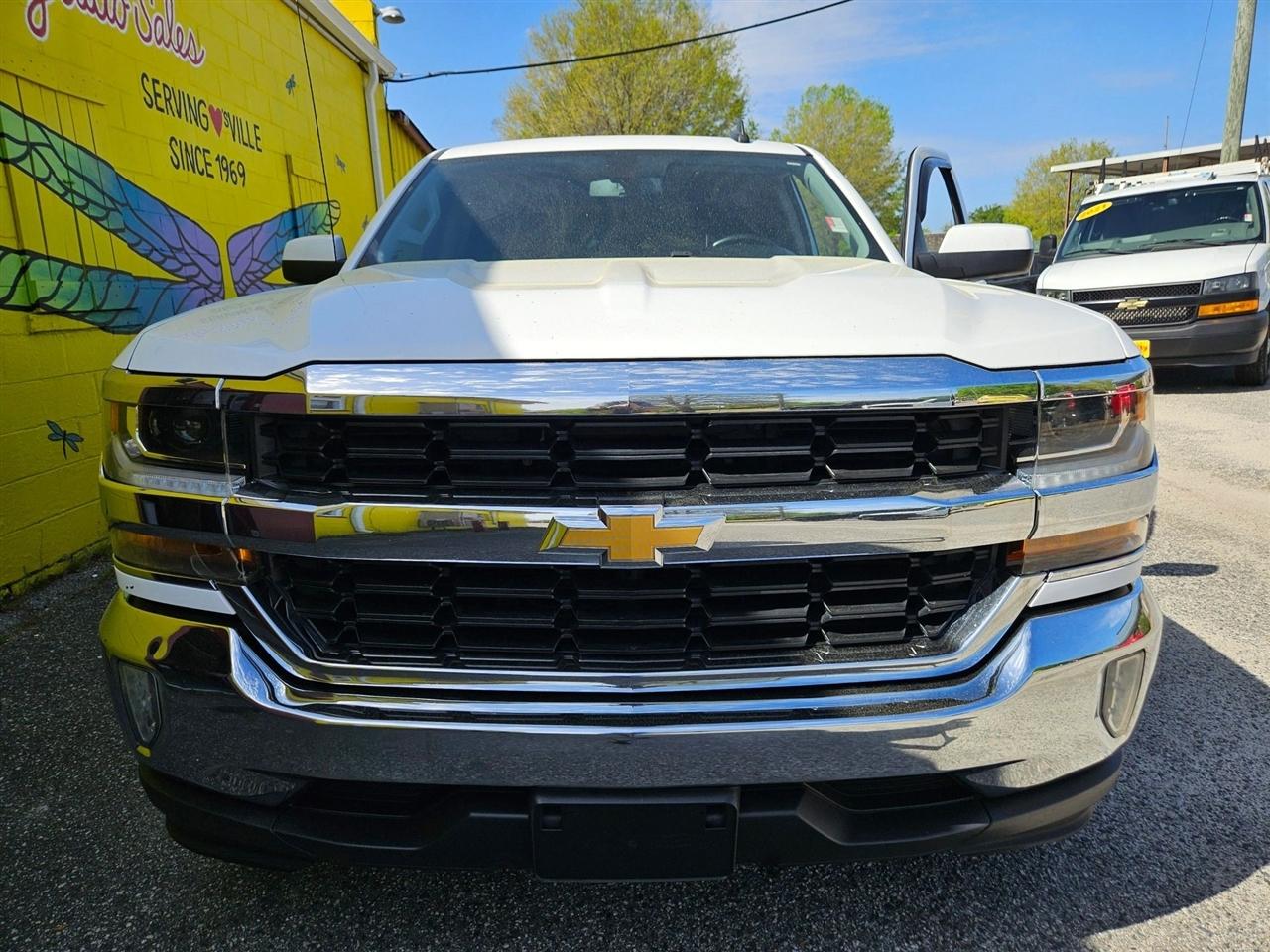 Chevrolet Silverado 1500 2WD Crew Cab 143.5" LT w/1LT 2018