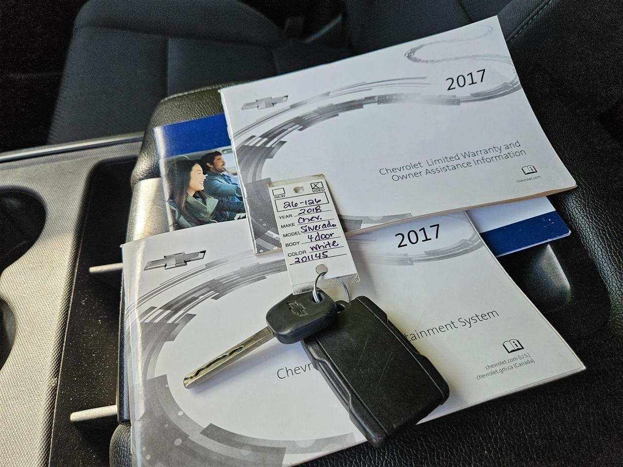 Chevrolet Silverado 1500 2WD Crew Cab 143.5" LT w/1LT 2018