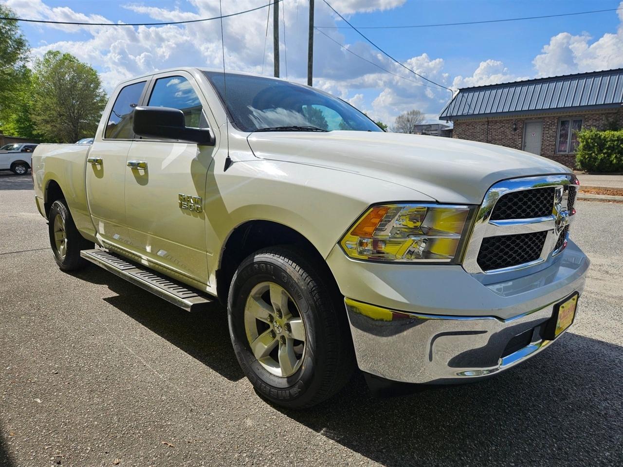 RAM 1500 SLT 4x4 Quad Cab 6'4" Box 2018