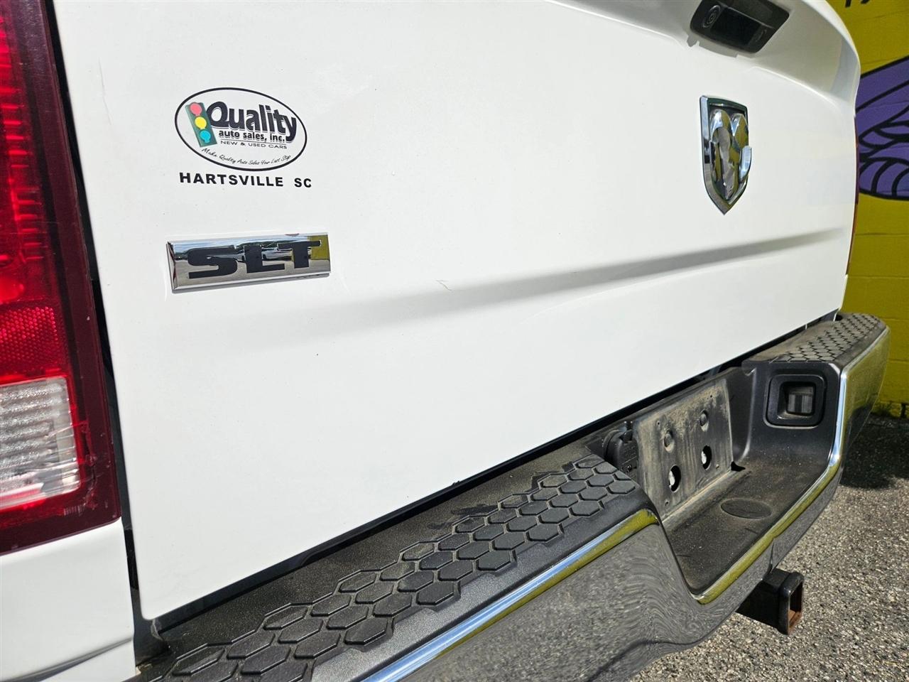 RAM 1500 SLT 4x4 Quad Cab 6'4" Box 2018