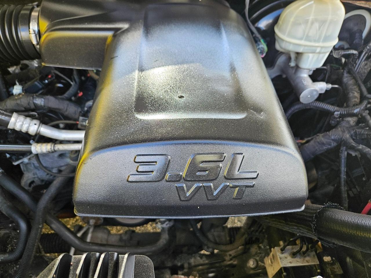 RAM 1500 SLT 4x4 Quad Cab 6'4" Box 2018