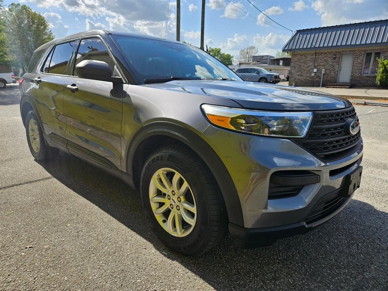 Ford Explorer Base 4WD 2021