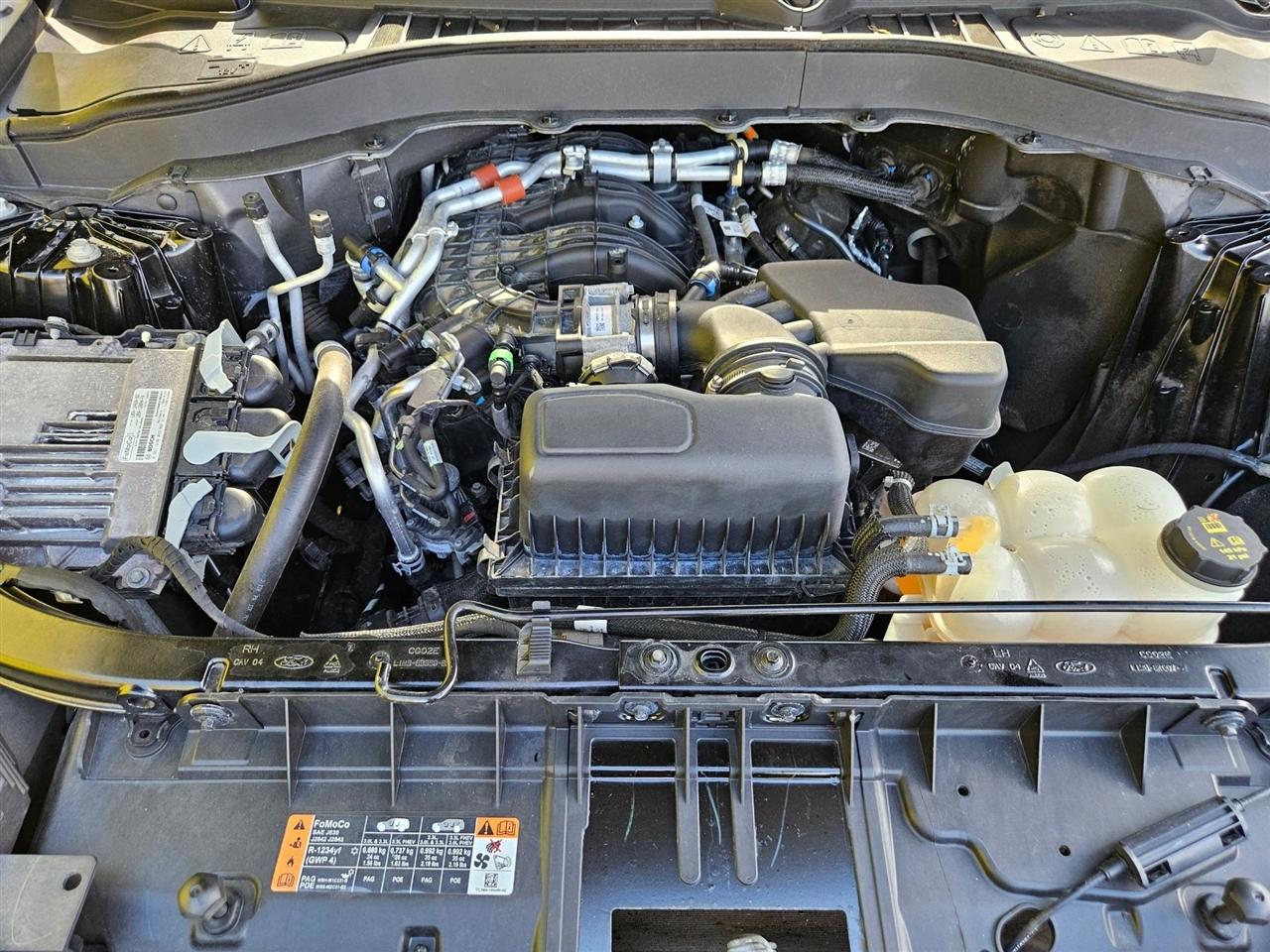 Ford Explorer Base 4WD 2021