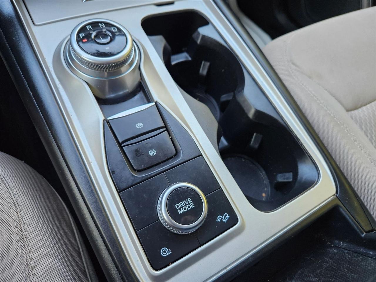 Ford Explorer Base 4WD 2021