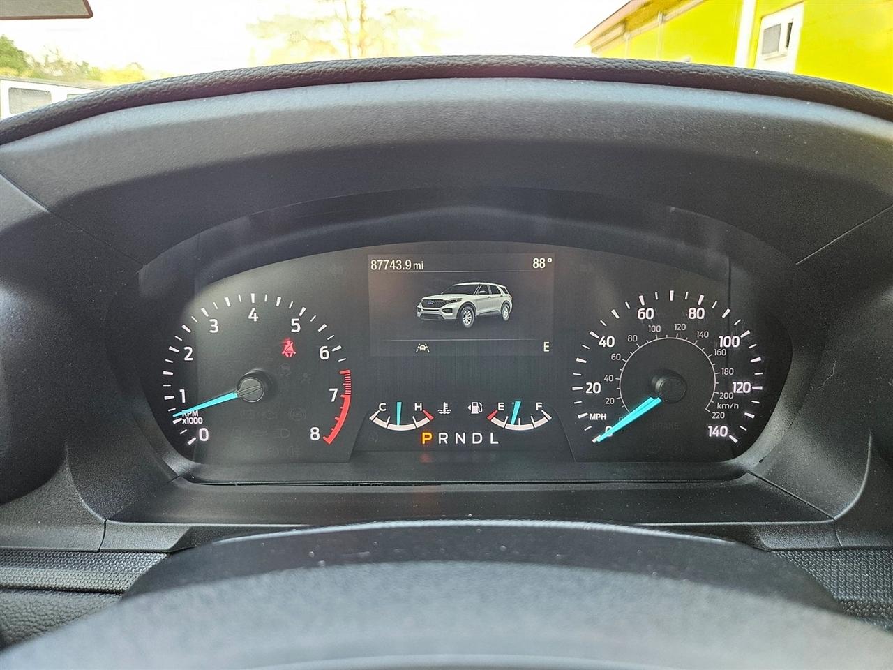 Ford Explorer Base 4WD 2021