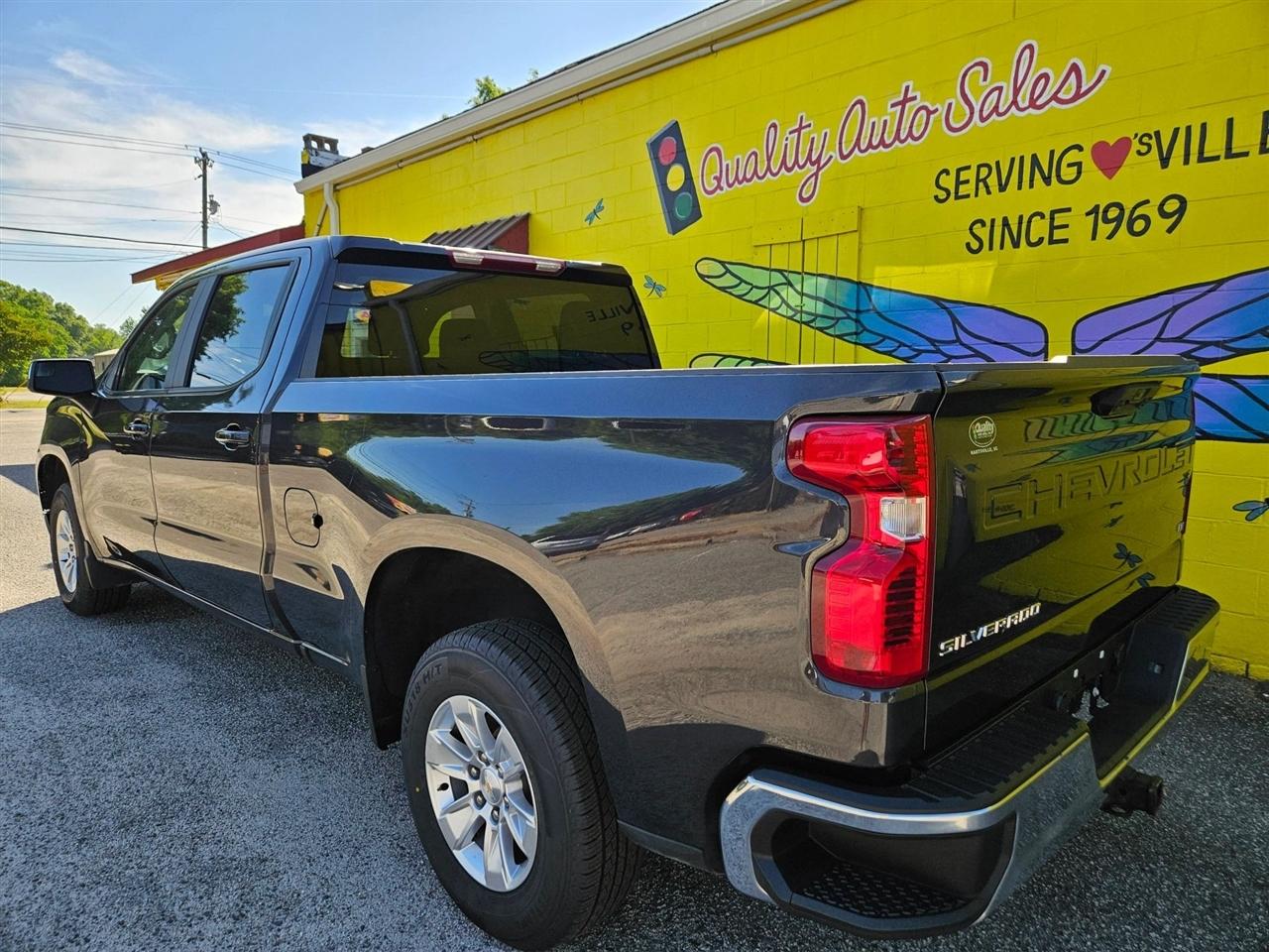 Chevrolet Silverado 1500 2WD Crew Cab 157" LT 2024