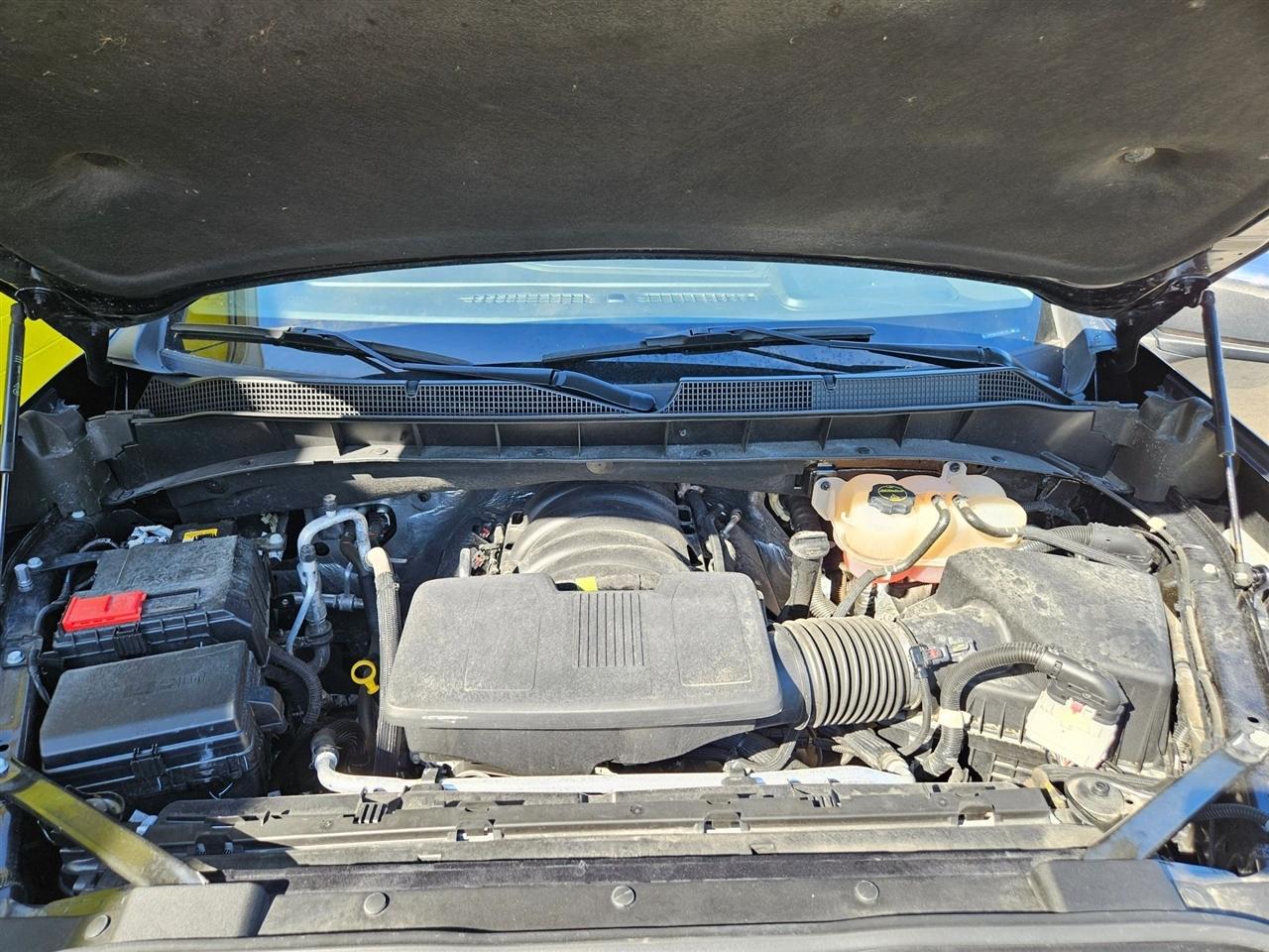 Chevrolet Silverado 1500 2WD Crew Cab 157" LT 2024