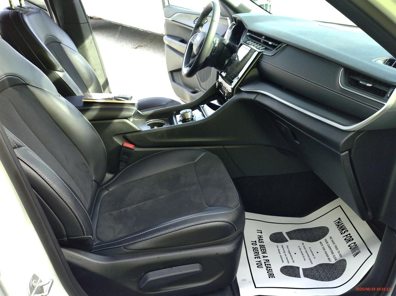 Jeep Grand Cherokee L Altitude 4x4 2024