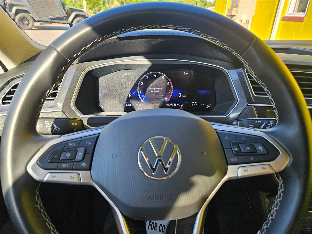 Volkswagen Tiguan 2.0T S FWD 2024