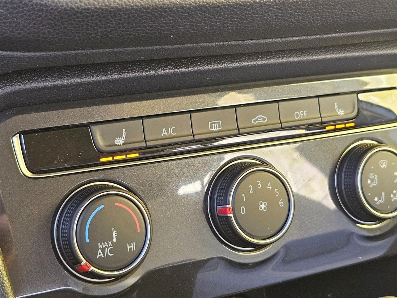 Volkswagen Tiguan 2.0T S FWD 2024