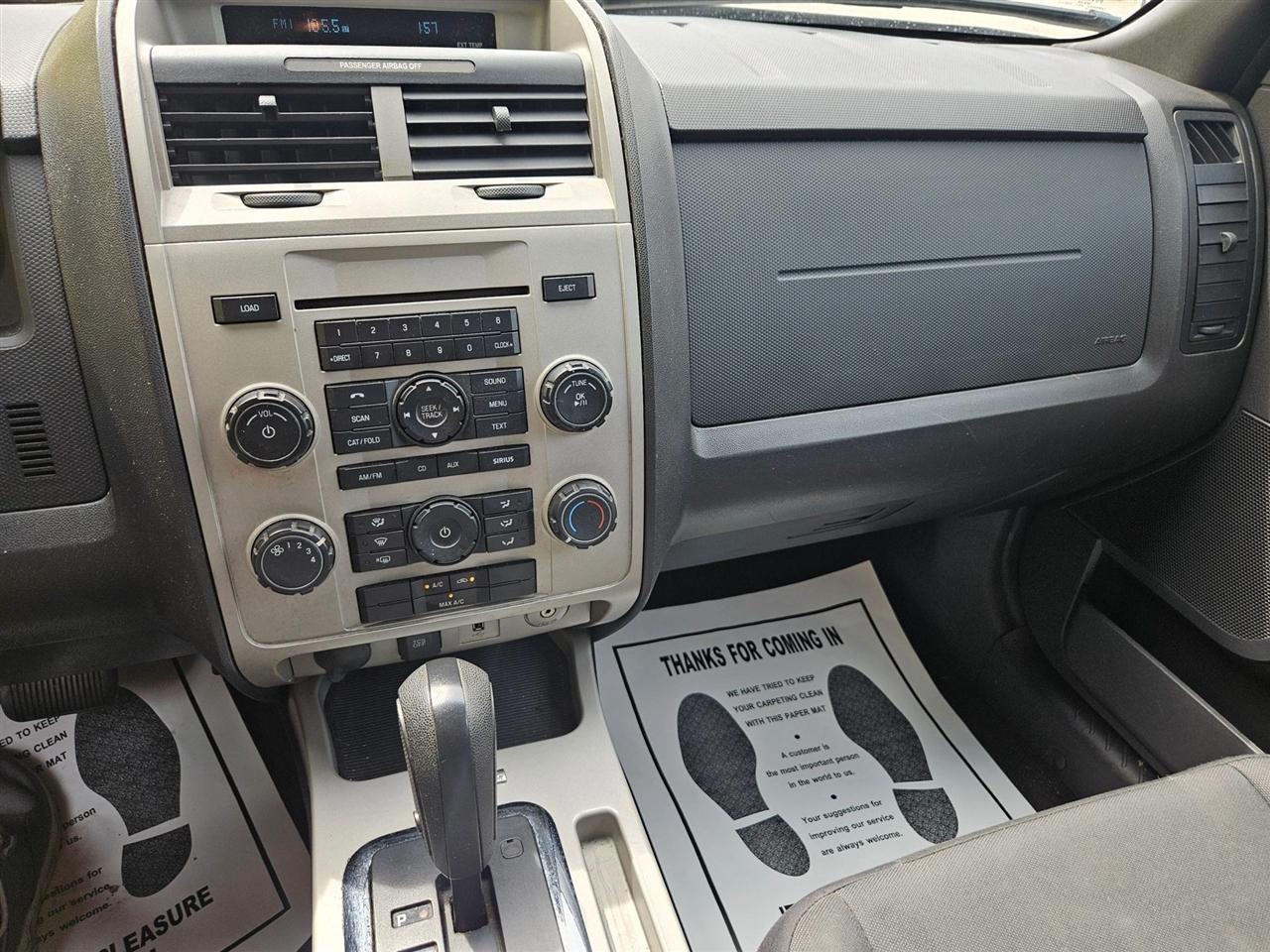 Ford Escape FWD 4dr XLT 2012