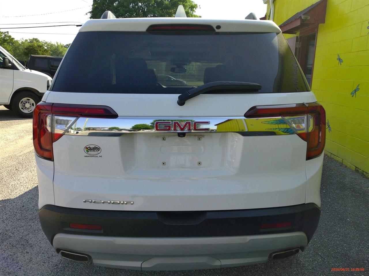 GMC Acadia FWD 4dr SLT 2022