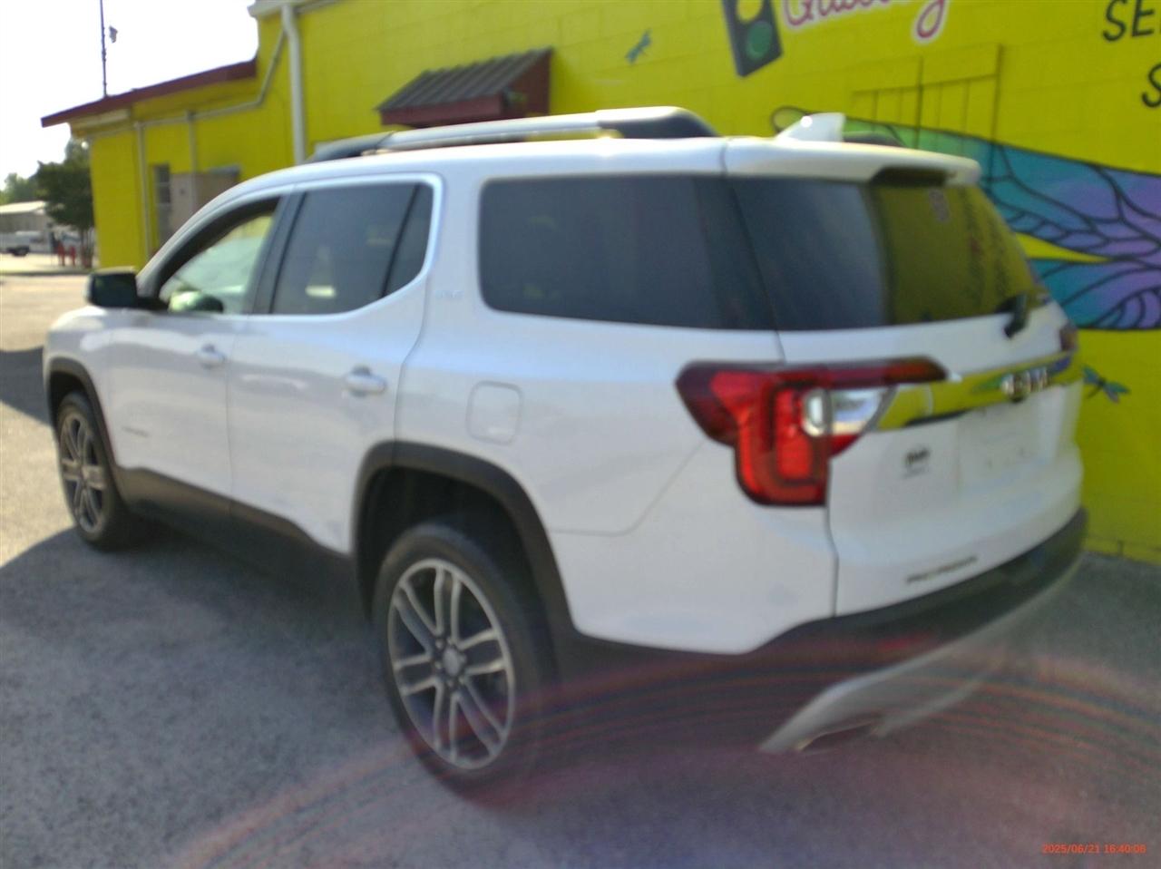 GMC Acadia FWD 4dr SLT 2022