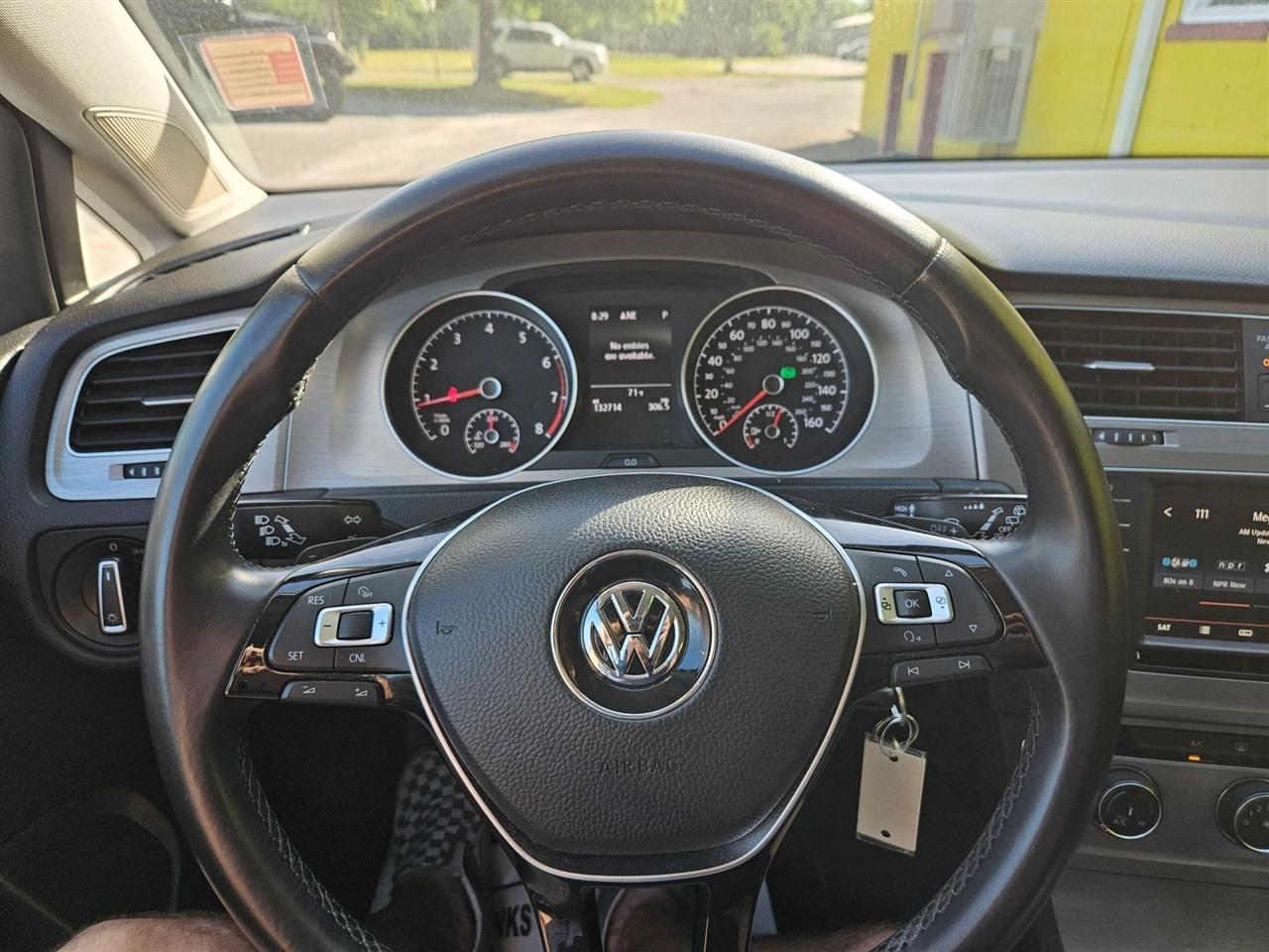 Volkswagen Golf SportWagen 4dr Auto TSI S 2016