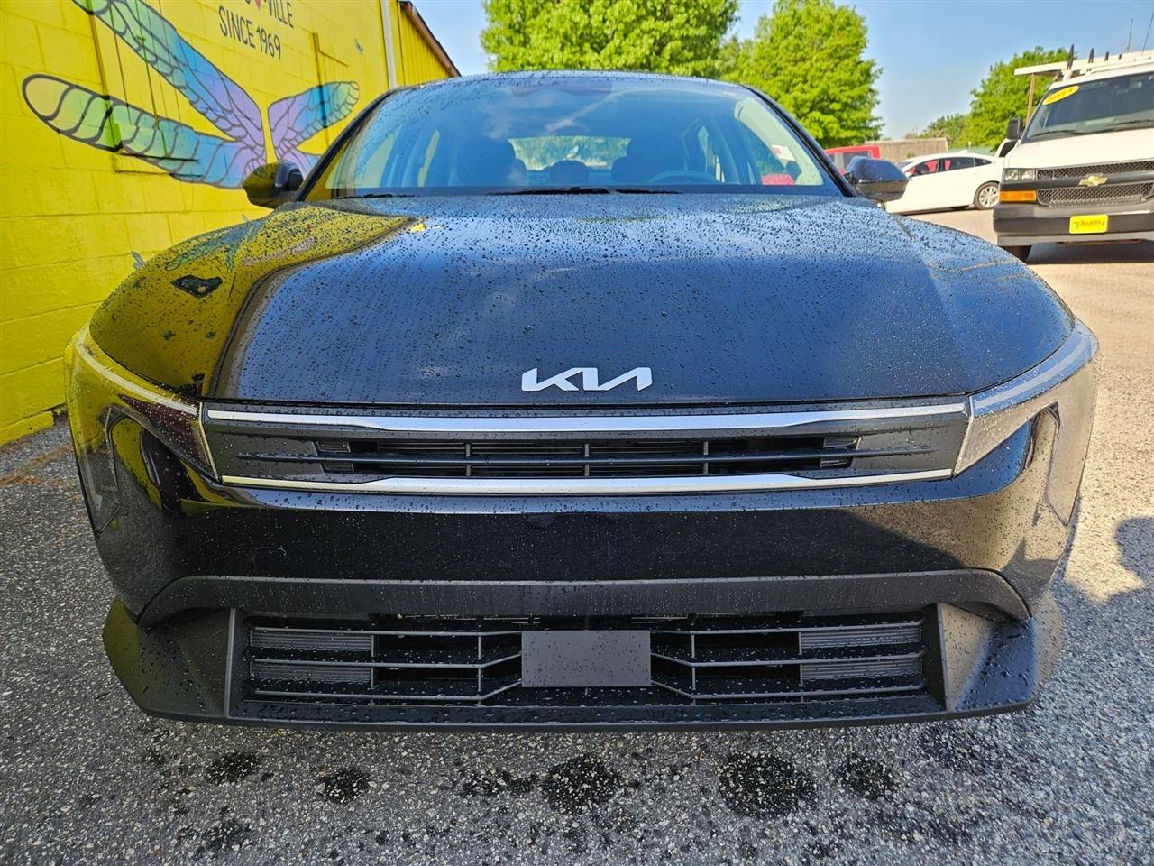 Kia K4 LXS FWD 2025