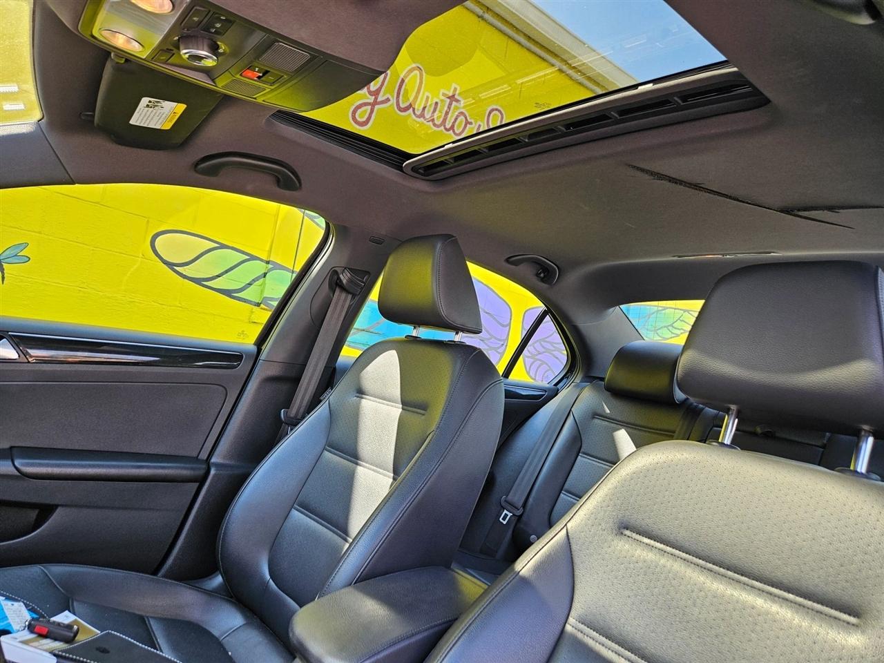 Volkswagen Jetta 1.8T SE Sport Auto 2018