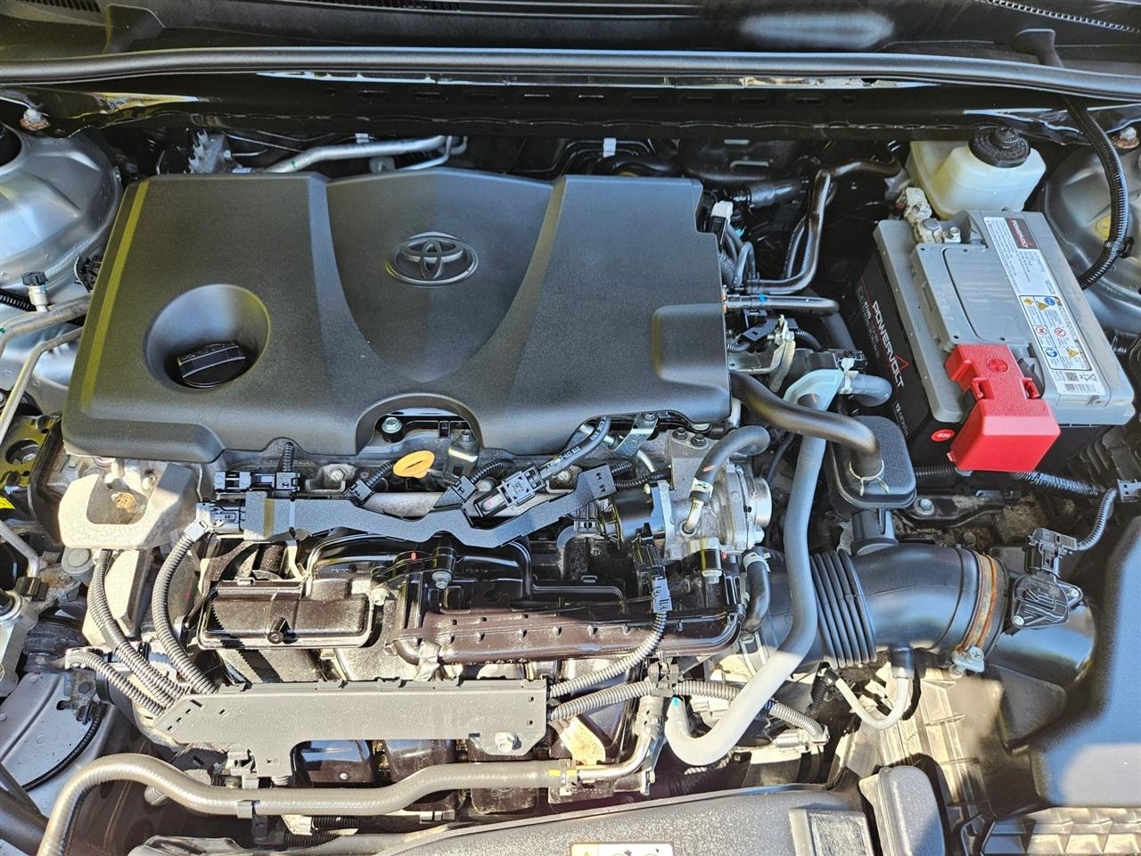 Toyota Camry Hybrid SE Nightshade CVT (Natl) 2023