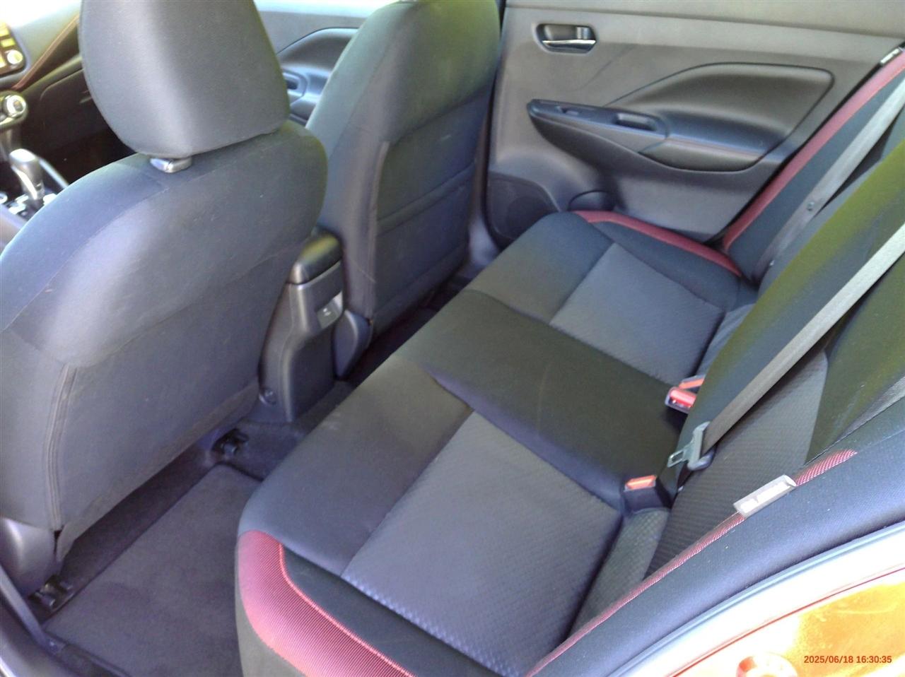 Nissan Versa SR CVT 2024