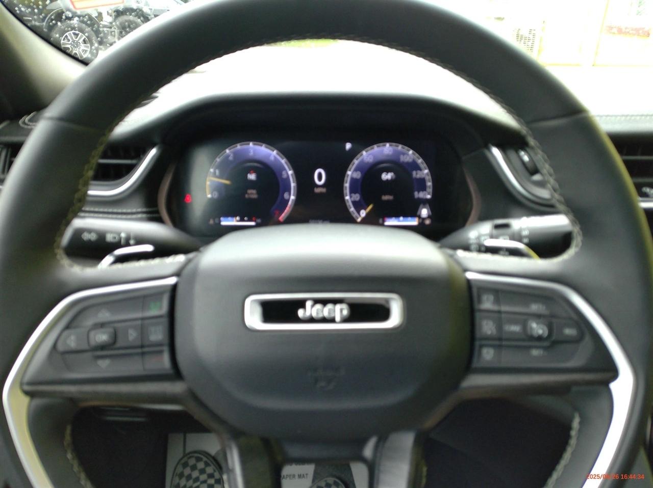 Jeep Grand Cherokee L Limited 4x4 2024