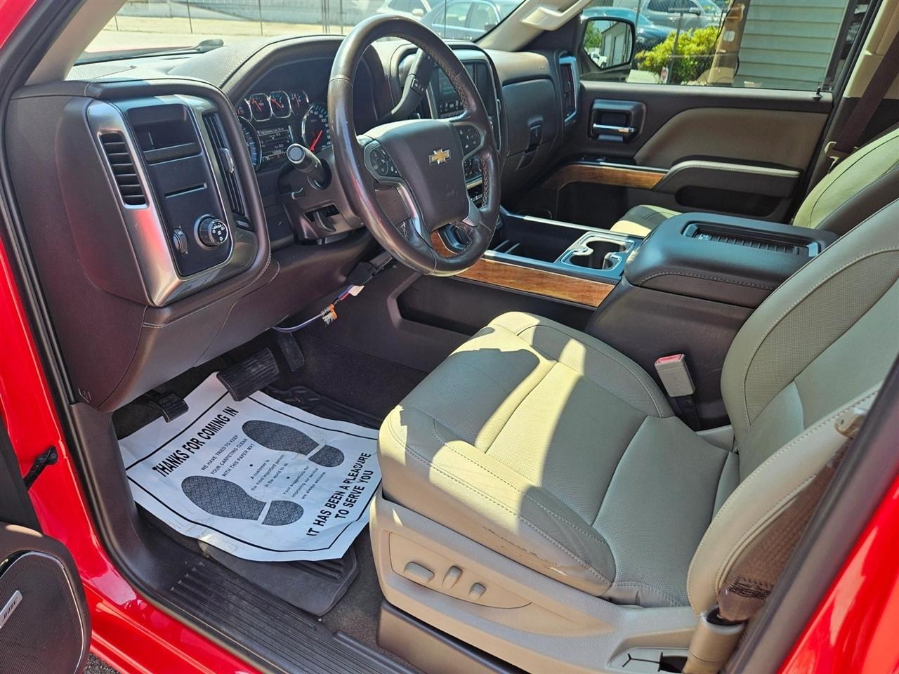 Chevrolet Silverado 1500 2WD Double Cab 143.5" LTZ w/1LZ 2017