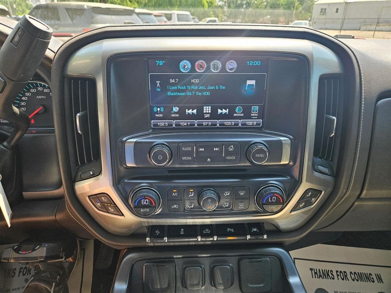 Chevrolet Silverado 1500 2WD Double Cab 143.5" LTZ w/1LZ 2017