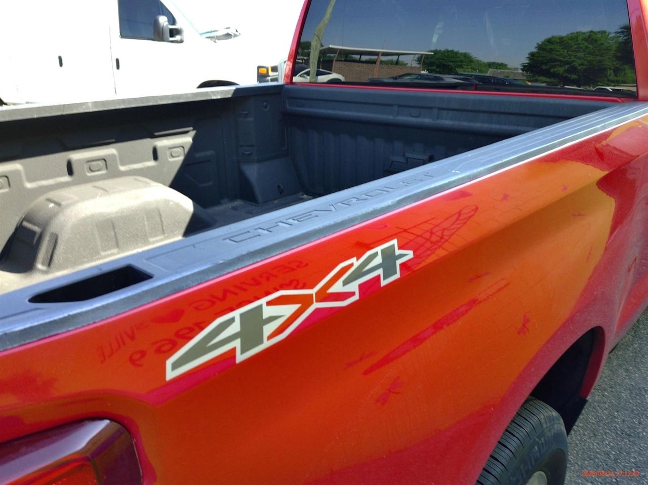 Chevrolet Silverado 1500 4WD Crew Cab 157" LT 2023