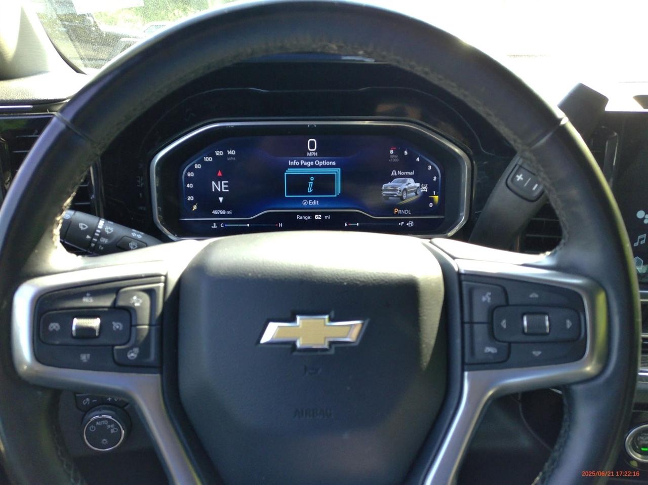 Chevrolet Silverado 1500 4WD Crew Cab 157" LT 2023