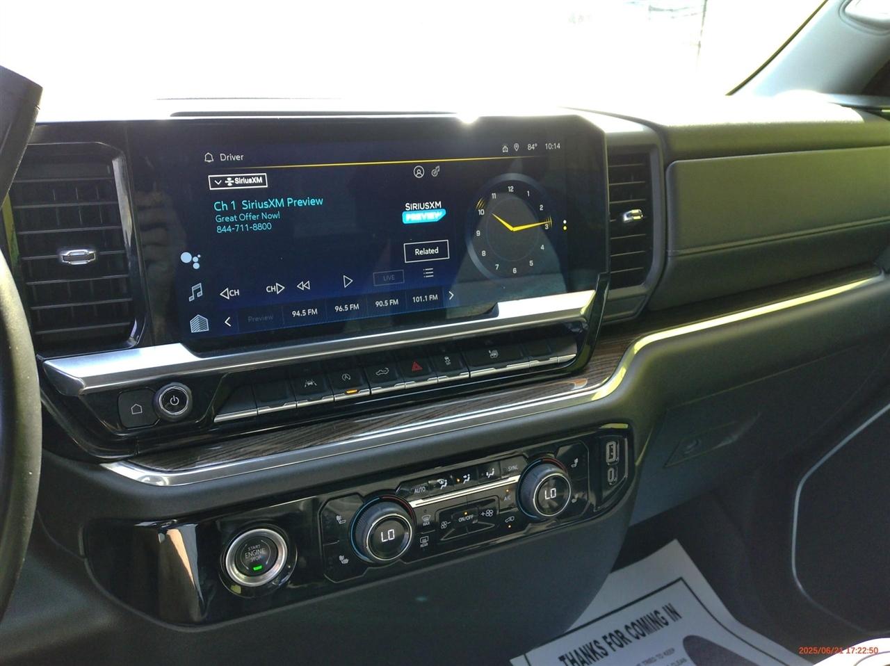 Chevrolet Silverado 1500 4WD Crew Cab 157" LT 2023