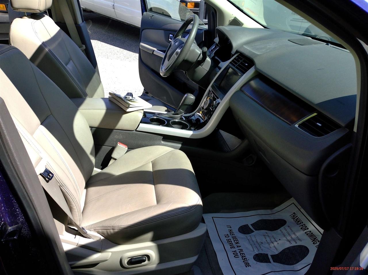 Ford Edge 4dr Limited AWD 2011