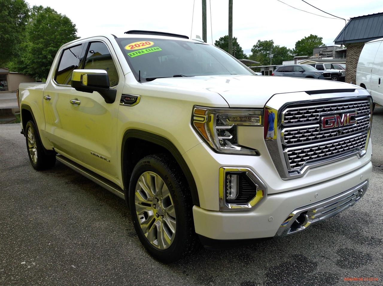 GMC Sierra 1500 4WD Crew Cab 147" Denali 2020