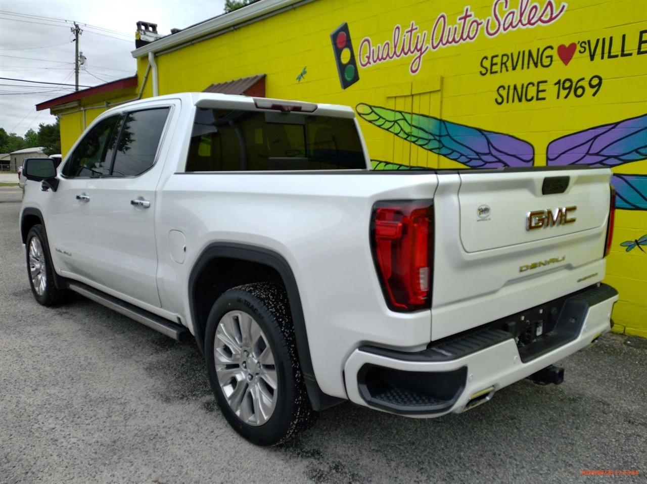 GMC Sierra 1500 4WD Crew Cab 147" Denali 2020