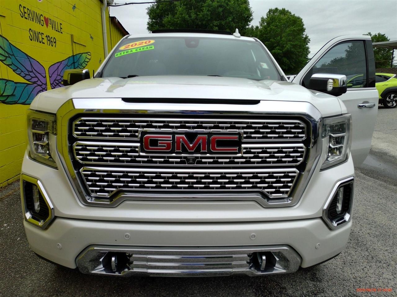 GMC Sierra 1500 4WD Crew Cab 147" Denali 2020