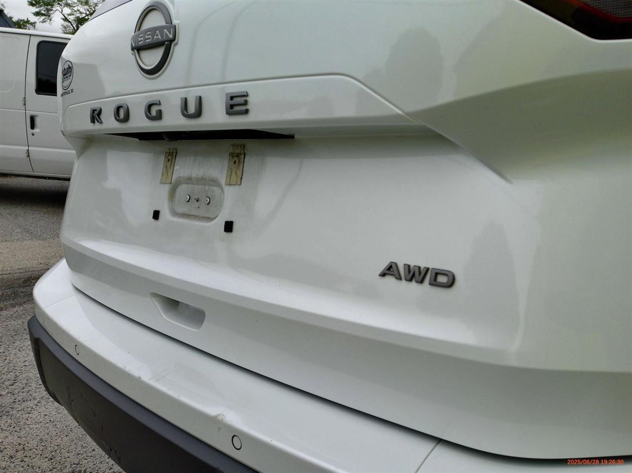 Nissan Rogue AWD SV 2025